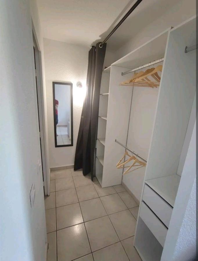 2 Pieces Proche Plage + Parking Golfe-Juan Luaran gambar