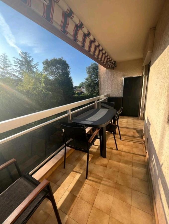 2 Pieces Proche Plage + Parking Golfe-Juan Luaran gambar